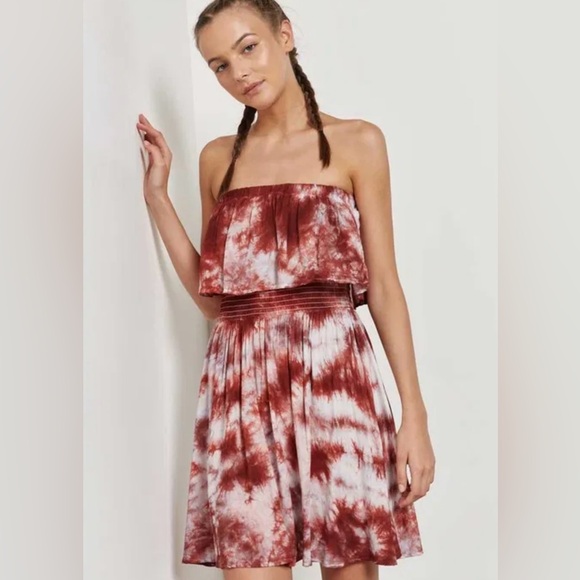 NWT Strapless Ruffle Front Dress Size S - Picture 2 of 16